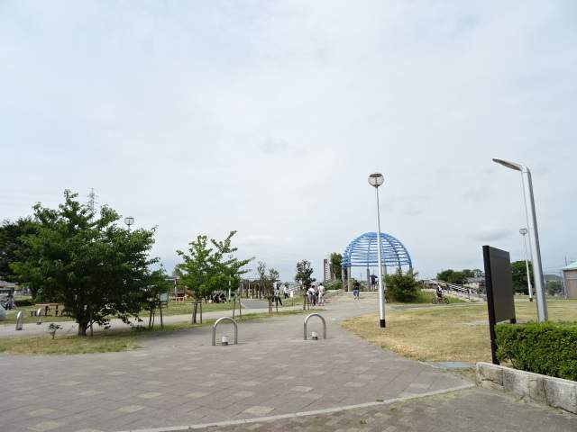 公園　楊子公園（公園）まで550m