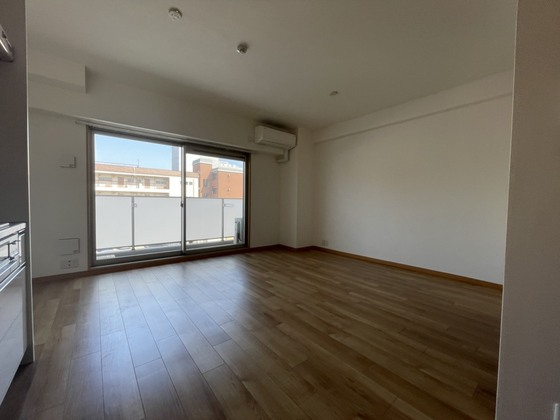 居室・リビング　※別部屋の写真です