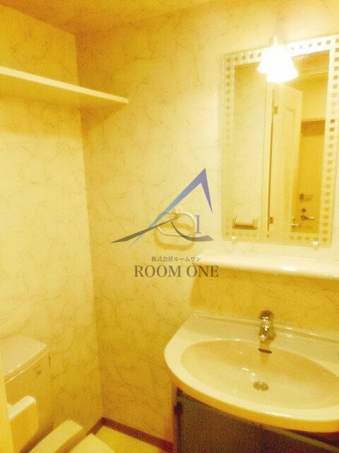 洗面設備　洗面台です。