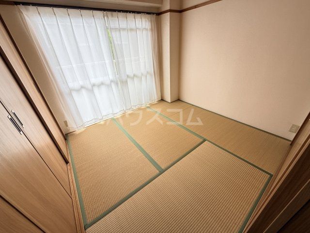 コーポ船越の内装写真