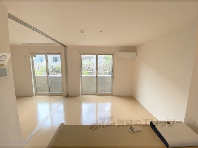 居室・リビング　リビング