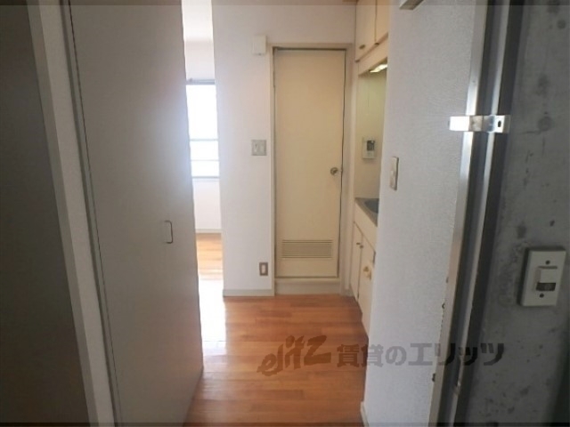 その他部屋・スペース　廊下