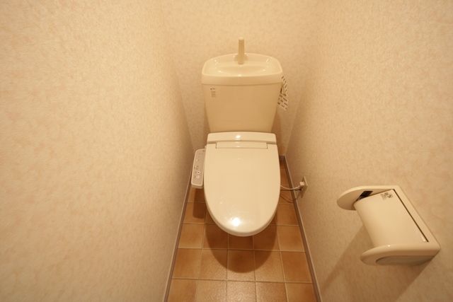 トイレ　★見学希望等はタウンハウジング中央林間店までお気軽に♪★