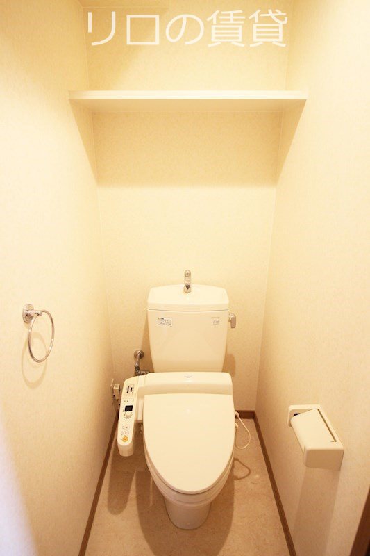 トイレ　別号室