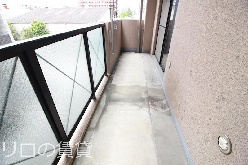 バルコニー　別号室