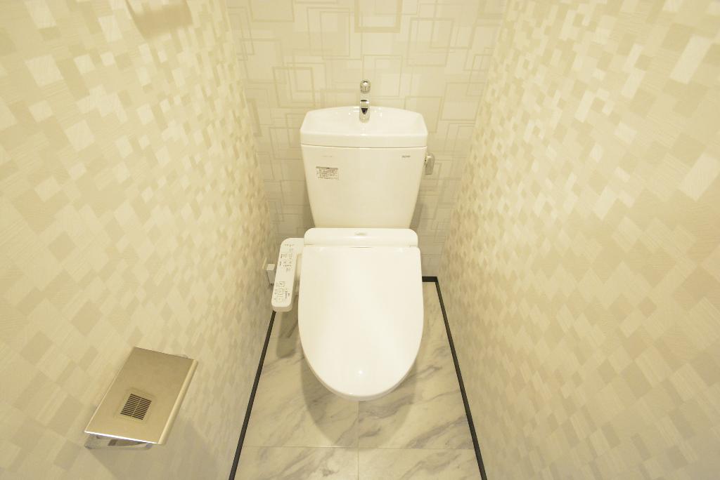 トイレ　シャワー付トイレ