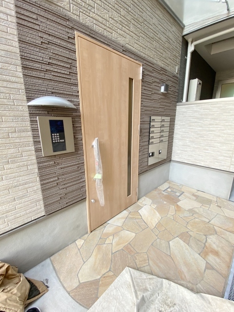 エントランス　オートロック完備