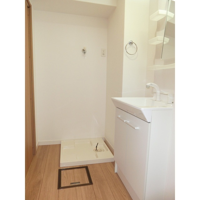 その他　室内洗濯機置き場