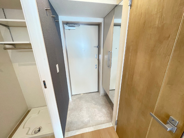 玄関　新築の為同間取りの他の階の写真です