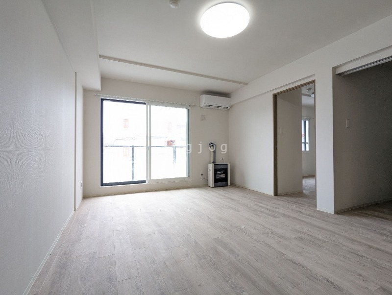 居室・リビング　同号室タイプ写真