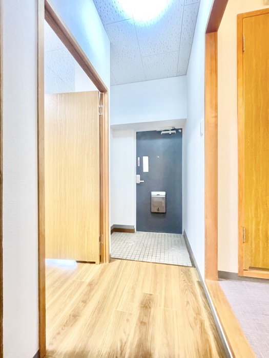 玄関　※同系タイプ