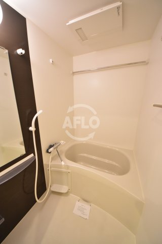 バス・シャワールーム　APRILE南森町（旧名：アスール南森町）　浴室