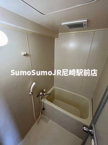 バス・シャワールーム　日々の疲れを癒すお風呂付です