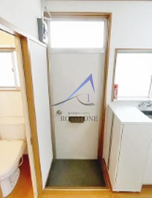 玄関　玄関です。