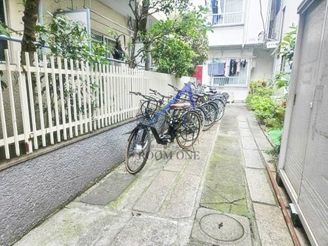 その他共有部分　駐輪場です。