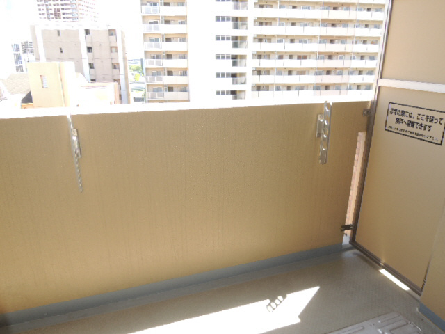 バルコニー　バルコニーがあります