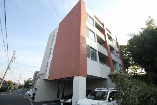 建物外観　デザイナーズ物件です。