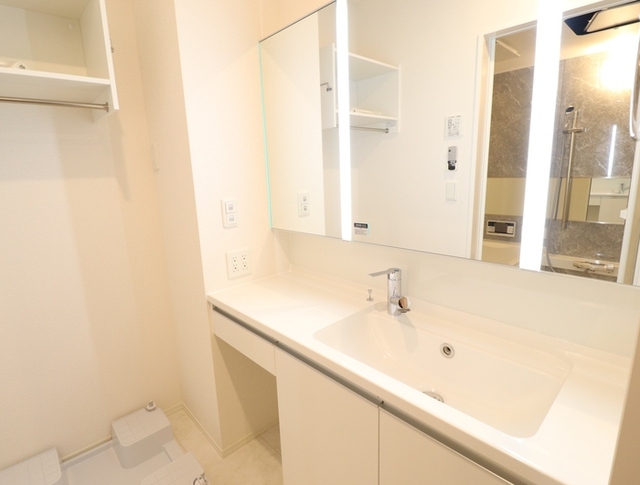 洗面設備　１０１洗面化粧台