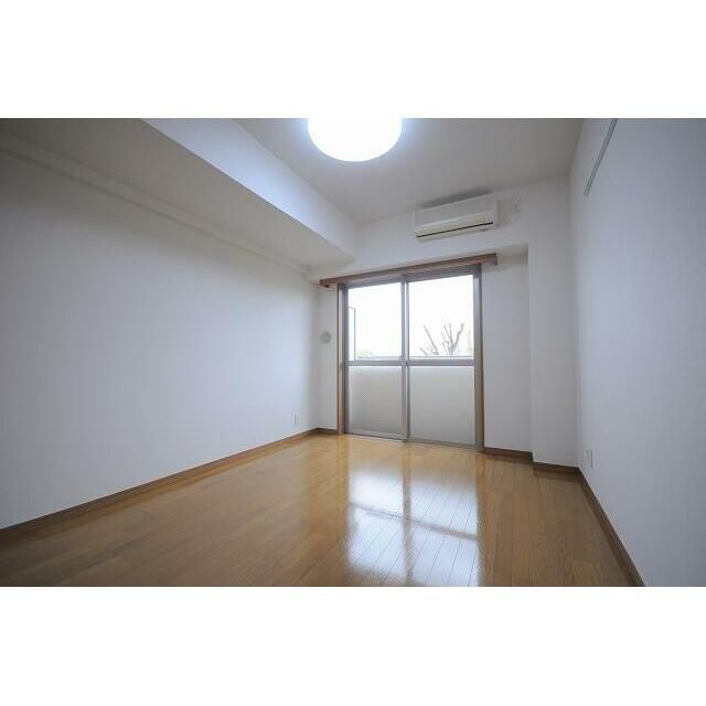 居室・リビング　（別タイプ参考写真）スカイコート文京小石川第３　文京区小石川