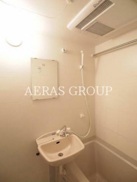 バス・シャワールーム　内装