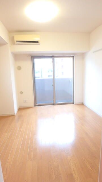 居室・リビング　別部屋参考写真