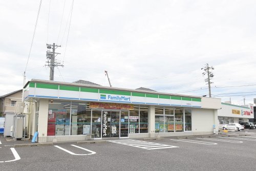 コンビニ　ファミリーマート 江南東野町店（コンビニ）まで527m