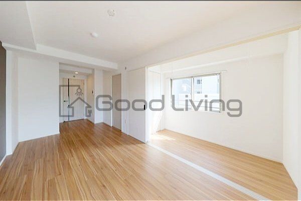 居室・リビング　ここで楽しい食事の時間