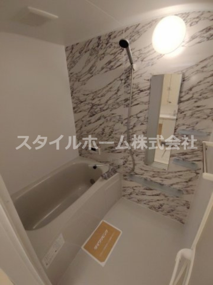 バス・シャワールーム　日々の暮らしに欠かせないお風呂です