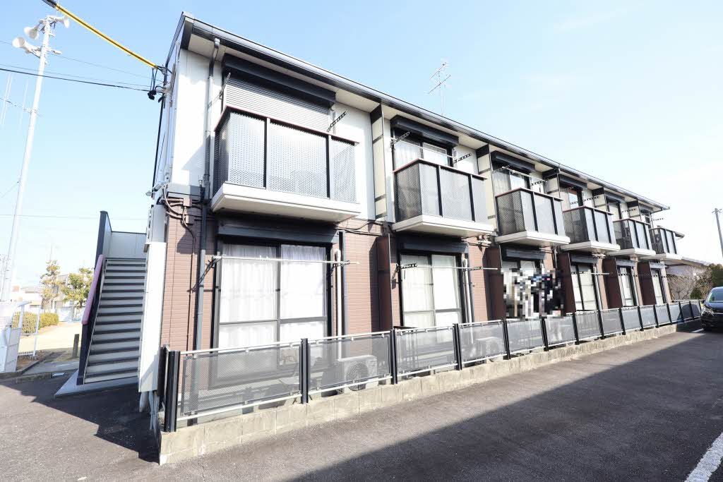 建物外観　高田本山駅まで徒歩１０分