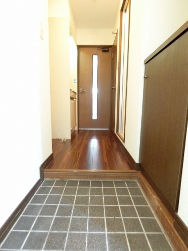 玄関　※参考写真　現状優先です。