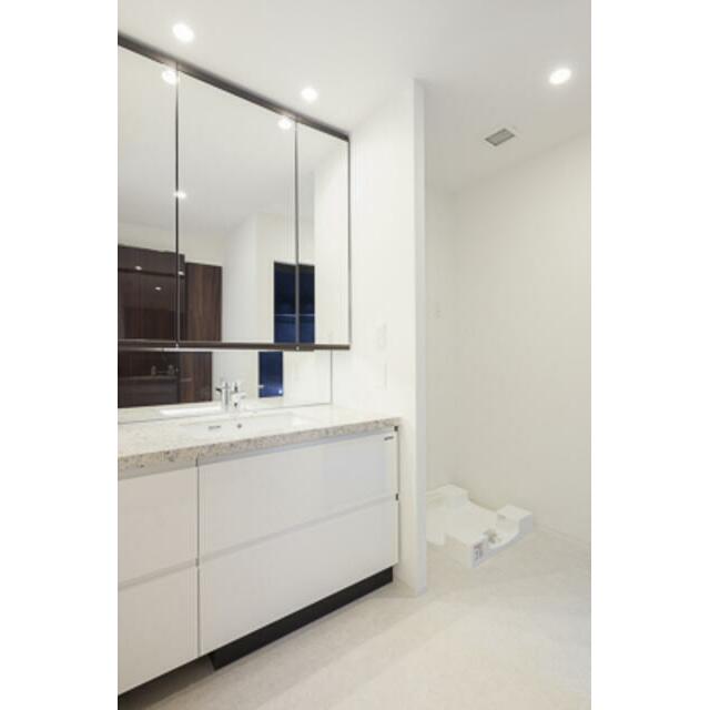 洗面設備　※同仕様写真含む