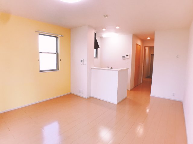 居室・リビング　11.9帖の開放的なリビング★