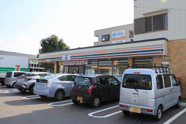 コンビニ　セブンイレブン　北大通店（コンビニ）まで800m