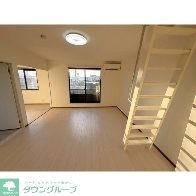 居室・リビング　お問合せはタウンハウジングまで！※現地待合わせ相談可能