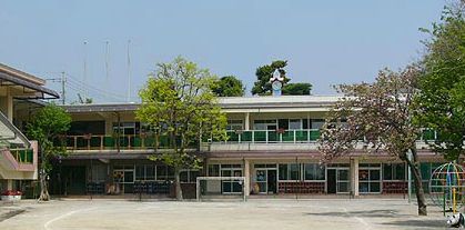 幼稚園・保育園　翠ヶ丘幼稚園（幼稚園・保育園）まで623m