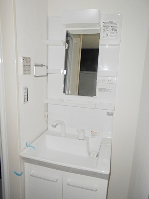 洗面設備　同仕様参考写真