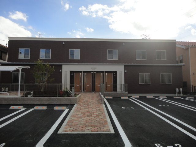 建物外観　外観写真（昼）