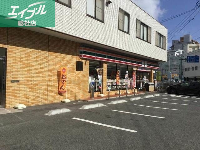 コンビニ　セブンイレブン倉敷昭和1丁目店（コンビニ）まで241m