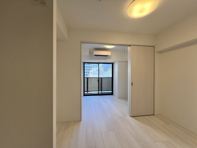 居室・リビング　居間です