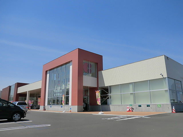 スーパー　コープさっぽろ月寒ひがし店（スーパー）まで714m