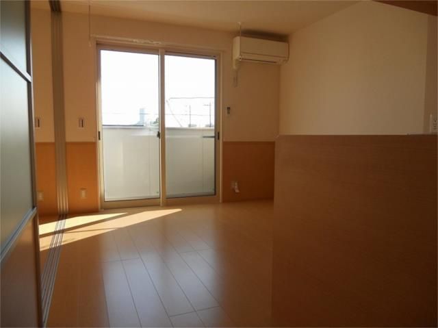 居室・リビング　別棟内装イメージ