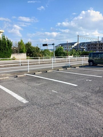 駐車場　カースペースがあります