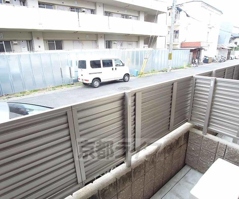 眺望　目隠しが付いています