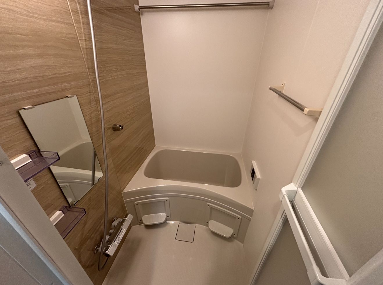 バス・シャワールーム　日々の暮らしに欠かせないお風呂です