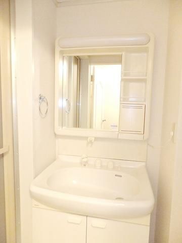 洗面設備　★シャワー付き洗面台★