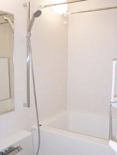 バス・シャワールーム　風呂