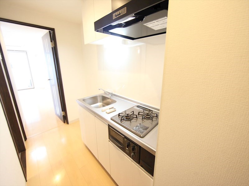 キッチン　システムキッチン（ガス2口コンログリル付）