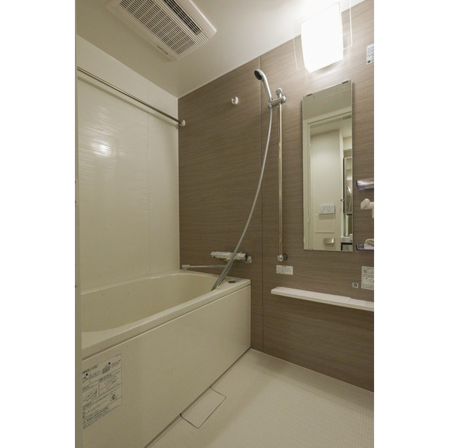 バス・シャワールーム　バス