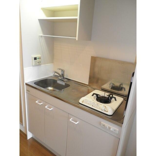 キッチン　同タイプ・別部屋画像