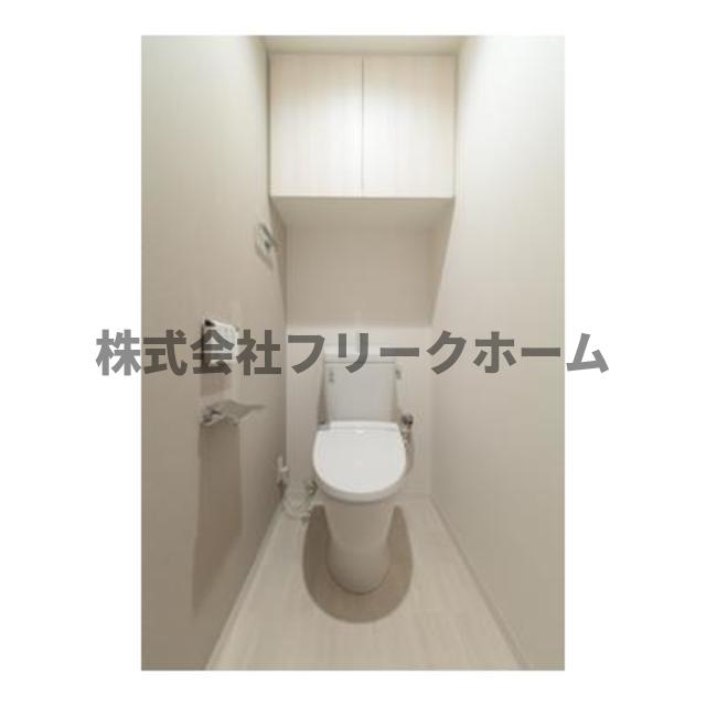 トイレ　※写真は同タイプ住戸です。